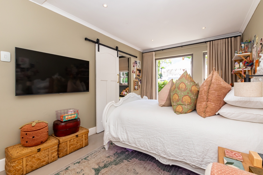 3 Bedroom Property for Sale in Claremont Upper Western Cape